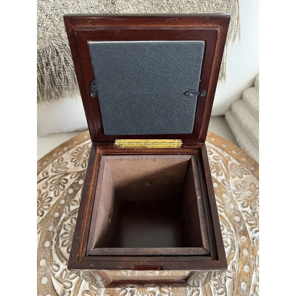 The Bombay Company vintage bombay